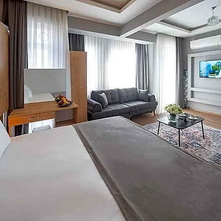 Stayhub Hotel 3*